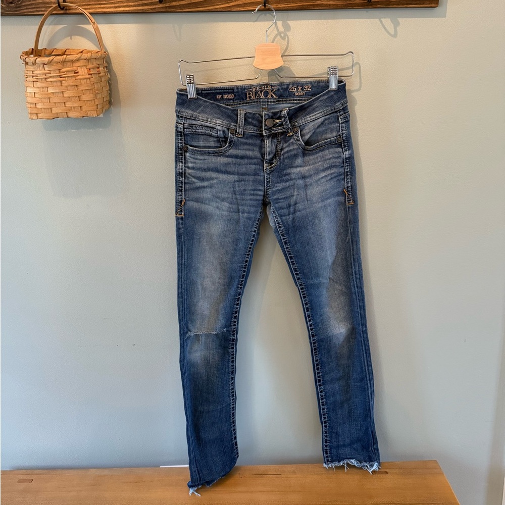 Buckle Black no.53 Mid-rise Skinny